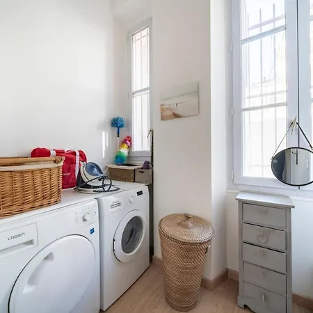 Amazing 3 Bedrooms In Cannes