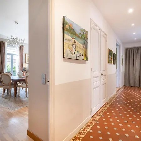 Apartment Amazing 3 Bedrooms In *