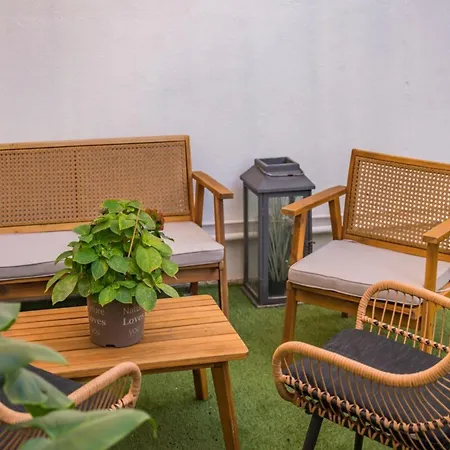 Amazing 3 Bedrooms In Apartment Cannes