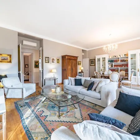 Apartment Amazing 3 Bedrooms In *